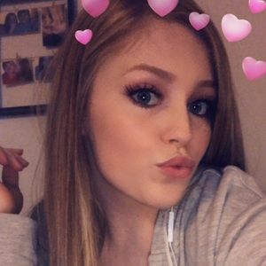 Meet your Posher, Lindsey